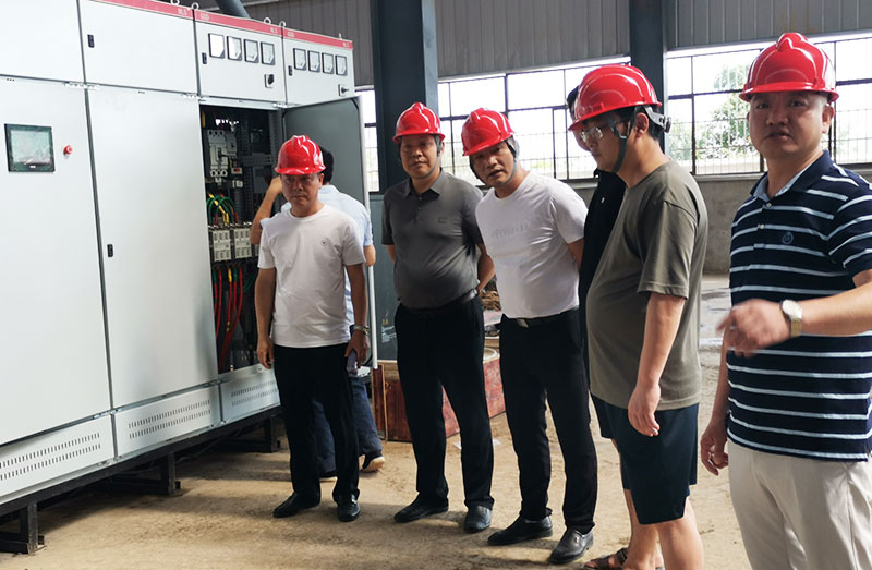 中意礦機技術(shù)工程師親臨現(xiàn)場指導(dǎo)