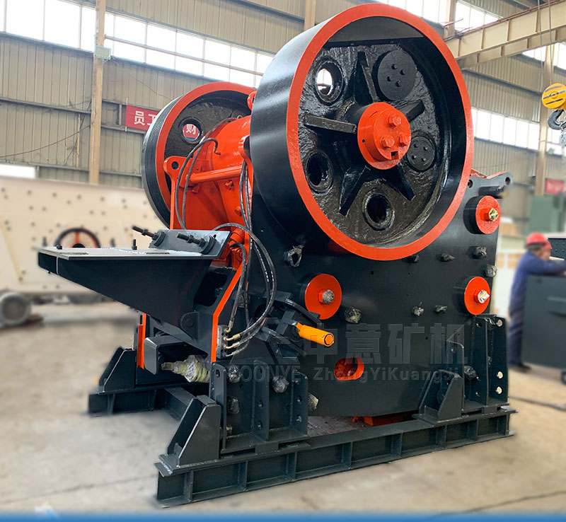 粗碎顎式破碎機