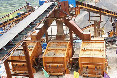 甘肅日產(chǎn)1000噸石料生產(chǎn)線設(shè)備使用現(xiàn)場